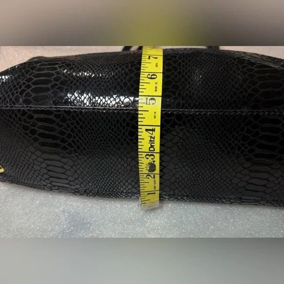 Michael Kors Black Snake-Embossed Shoulder /crossbody Bag with Gold Chains - Picture 11 of 11